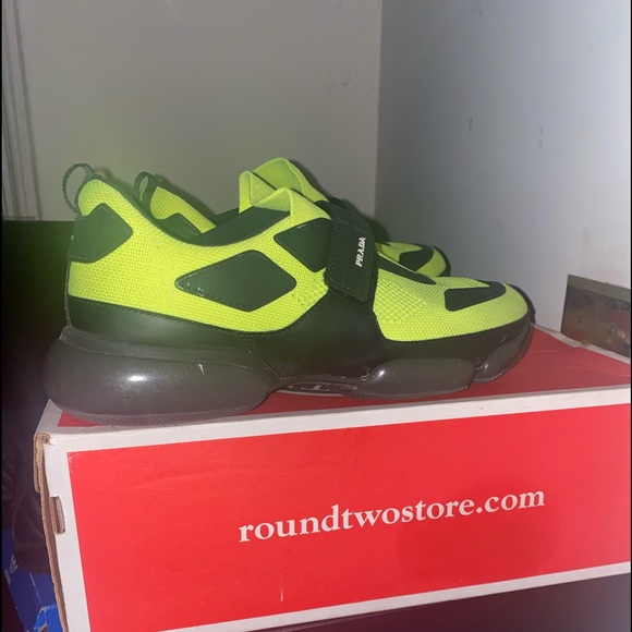 Pre-owned Cloudbust Green Rubber Trainers - Picture 2 of 7